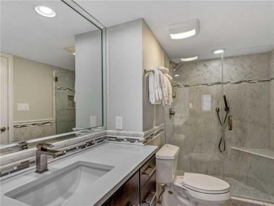 Bathroom - Walk in shower