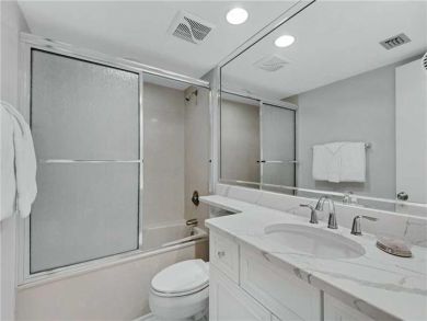 Bathroom - Shower in tub