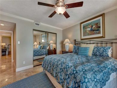 Bedroom - King bed Bedroom - King bed