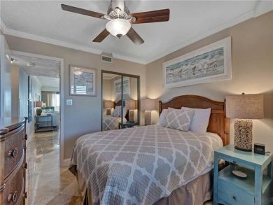 Bedroom - Queen bed Bedroom - Queen bed