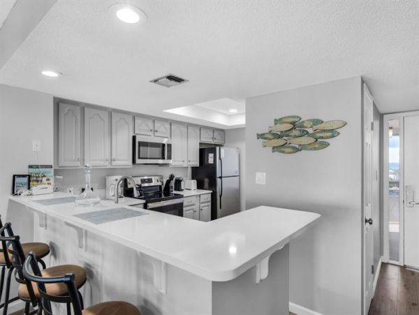 Stylish 2-Bedroom Oceanview Retreat in Miramar Beach