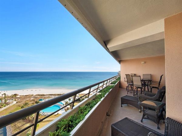 Stylish 2-Bedroom Oceanview Retreat in Miramar Beach