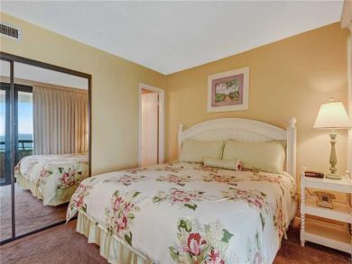 Charming 2 Bedroom Condo on Miramar Beach Sleeps 6 Guests