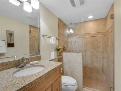 Bathroom - Walk in shower