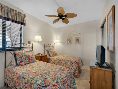 Bedroom - Twin beds