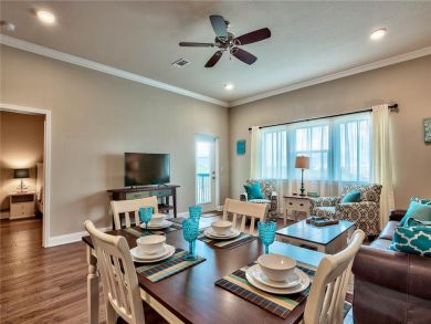 Miramar Beach Vacation Condo Sleeps 9! - Luxury Interior Miramar Beach Vacation Condo Sleeps 9! - Luxury Interior