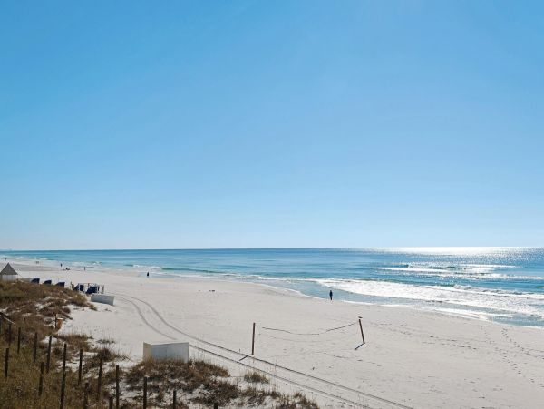 Miramar Beach Vacation Condo Walk to Beach