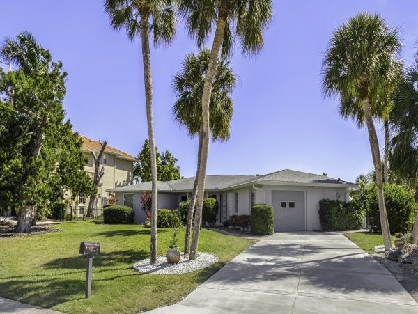 Longboat Key Canal Vacation Home Private Pool