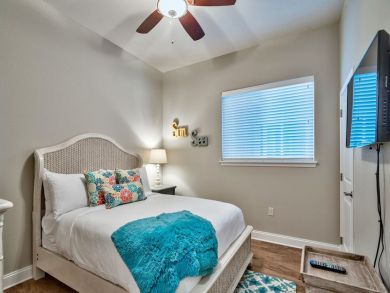 Guest Bedroom - Quen Bed