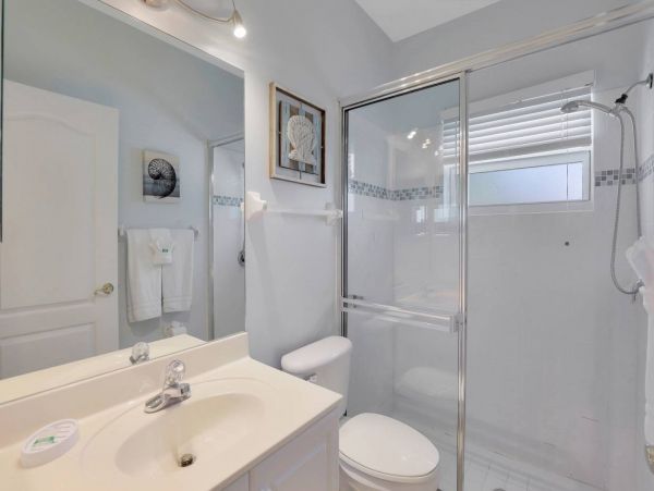Three Bedroom Luxury Marco Vacation Home Pool