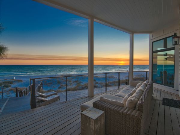 Luxury Seagrove Beachfront Vacation Rental Sleeps 26