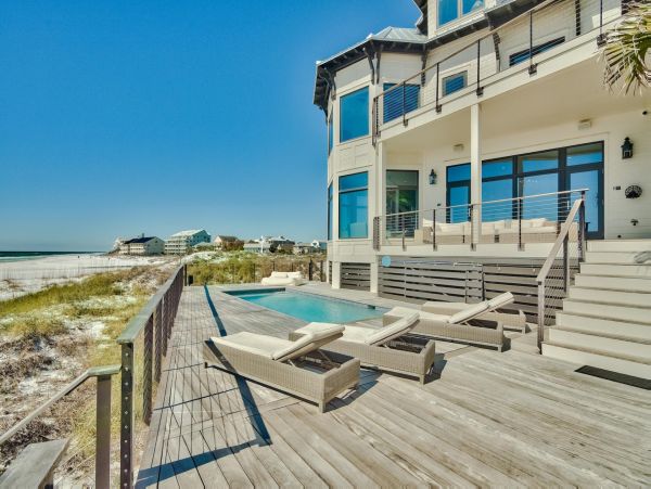 Luxury Seagrove Beachfront Vacation Rental Sleeps 26