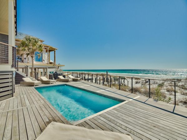 Luxury Seagrove Beachfront Vacation Rental Sleeps 26