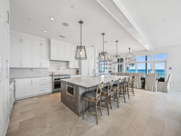 Luxury Seagrove Beachfront Vacation Rental Sleeps 26