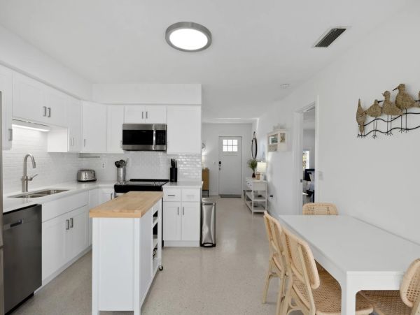 Anna Maria Island Vacation Rental with Private Pool - Luxury Beach House