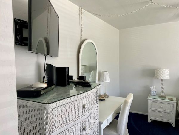 Bradenton Beach Vacation Rental Gulf Coast Condo with Pool, Tennis & Beach Access