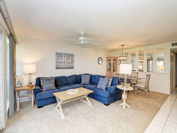 Beachfront Vacation 2 Bedroom Rental in Longboat Key
