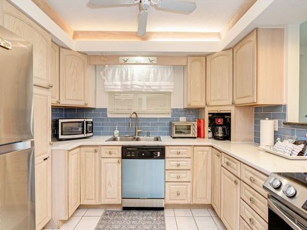 Beachfront Vacation 2 Bedroom Rental in Longboat Key