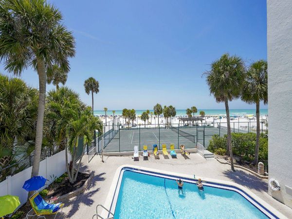 Siesta Key Vacation Condo 2 Bedrooms Sleeps 6