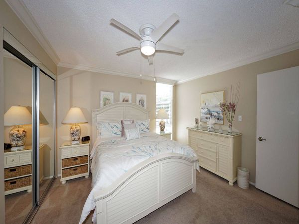 Siesta Key Vacation Condo 2 Bedrooms Sleeps 6