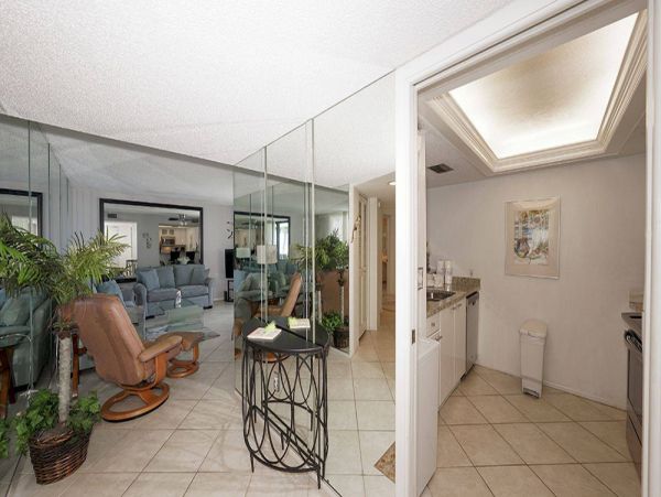Siesta Key Vacation Condo 2 Bedrooms Sleeps 6