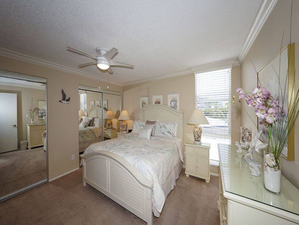 Siesta Key Vacation Condo 2 Bedrooms Sleeps 6