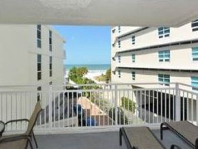 Siesta Key Vacation Rental Condo Two Bedrooms on the Beach