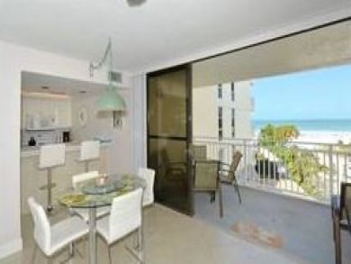 Siesta Key Vacation Rental Condo Two Bedrooms on the Beach