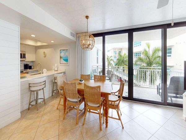 Beachfront Condo on Siesta Key Two Bedrooms