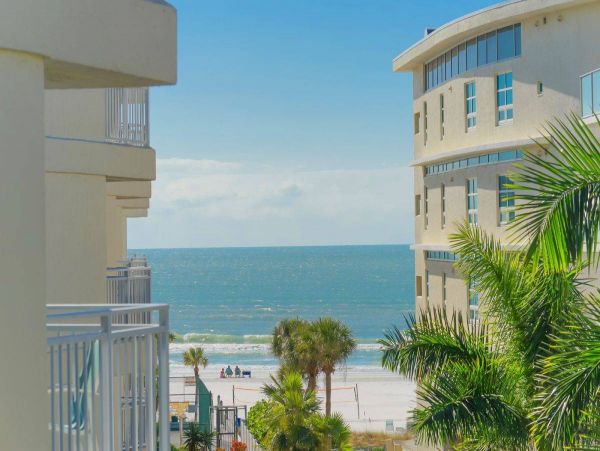 Siesta Key Value Vacation Condo with Views