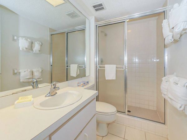 Siesta Key Value Vacation Condo with Views