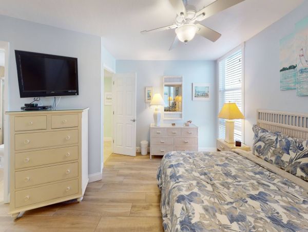 Siesta Key Vacation Condo Two bedroom Gulf Views