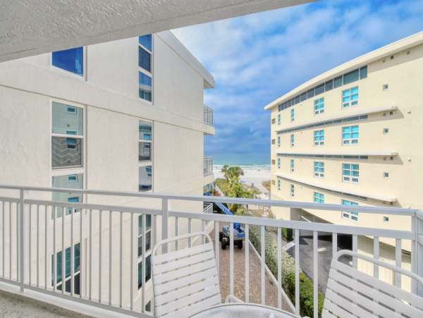 Siesta Key Lovely Condo