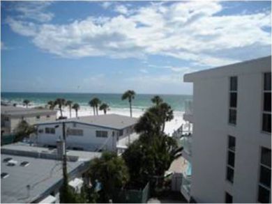 Two Bedroom Beach Condo Sleeps Four Right at the Beach