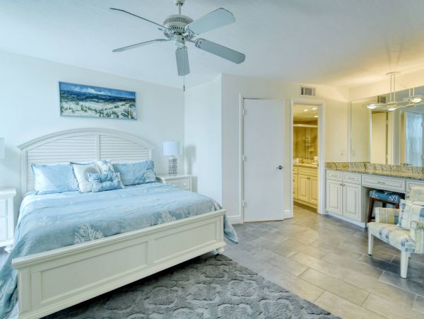 Siesta Key Vacation Rental View Beach From Living Room