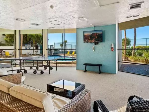 Siesta Key Vacation Rental View Beach From Living Room