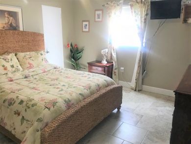 Value all the way Great Siesta Key Rental One Block to Villa