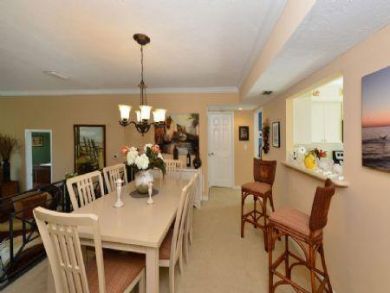 Two Bedroom Two Bathroom Condo Sleeps 6 Short Walk to Beach Two Bedroom Two Bathroom Condo Sleeps 6 Short Walk to Beach