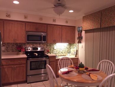 Two Bedroom Two Bathroom Condo Sleeps 6 Short Walk to Beach Two Bedroom Two Bathroom Condo Sleeps 6 Short Walk to Beach