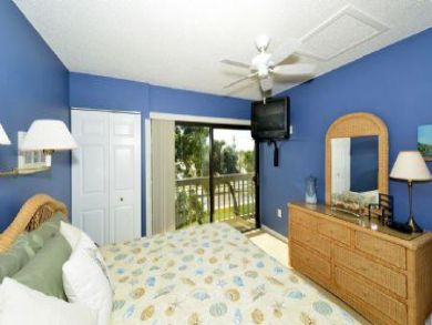 Two Bedroom Two Bathroom Condo Sleeps 6 Short Walk to Beach Two Bedroom Two Bathroom Condo Sleeps 6 Short Walk to Beach