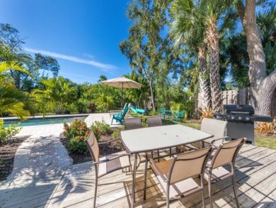 Siesta Key One Bedroom Vacation Home Sleeps 4 Guests