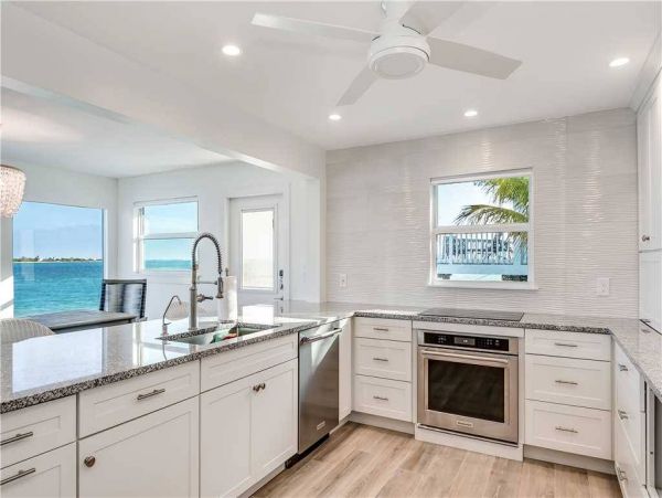 Great Beachfront Villa on North Captiva with Stunning Views