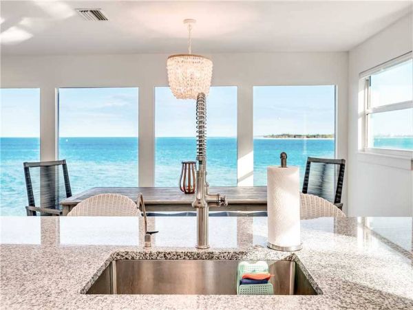 Great Beachfront Villa on North Captiva with Stunning Views