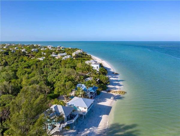 Great Beachfront Villa on North Captiva with Stunning Views