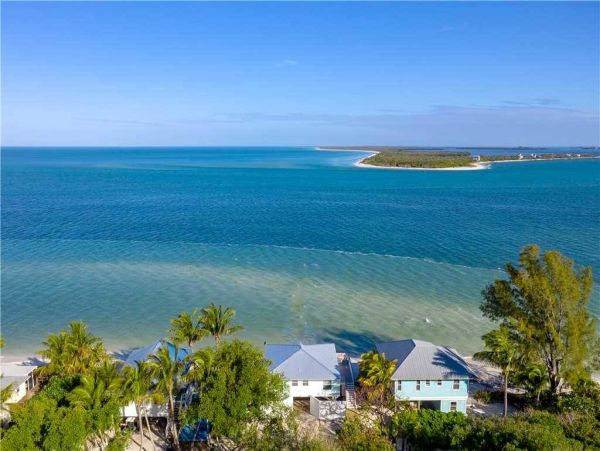 Great Beachfront Villa on North Captiva with Stunning Views