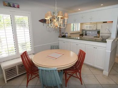 Captiva 2 Bedroom Condo with Full Gulf Views Sleeps 6