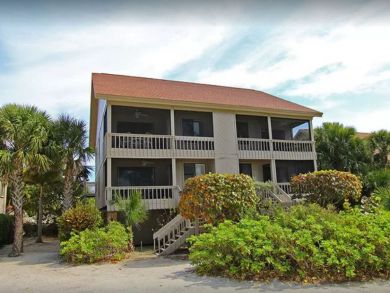 Captiva 2 Bedroom Condo with Full Gulf Views Sleeps 6