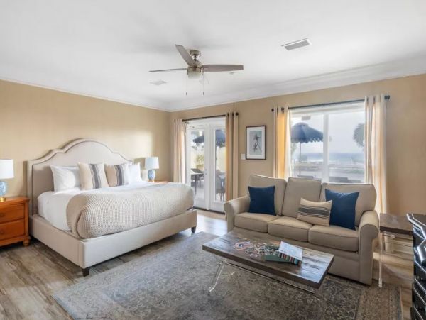 This Posh Destin Rental Home Full Gulf View