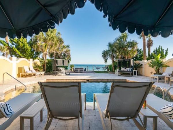 This Posh Destin Rental Home Full Gulf View