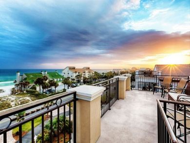Beautiful 8 Bedroom Coastal Home in Destin